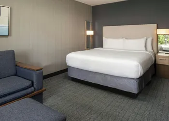 Courtyard by Marriott Vacaville hotel thumbnail 4