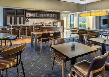 Courtyard by Marriott Vacaville hotel thumbnail 2