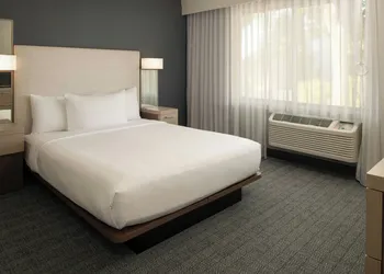 Courtyard by Marriott Vacaville hotel thumbnail 5