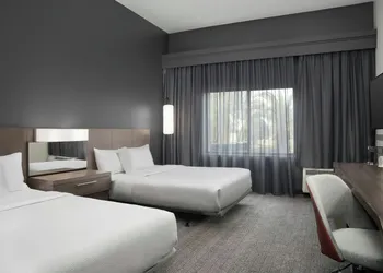 Courtyard by Marriott Lakeland hotel thumbnail 5