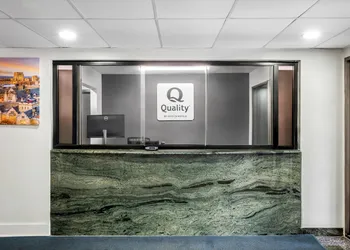 Quality Inn hotel thumbnail 5