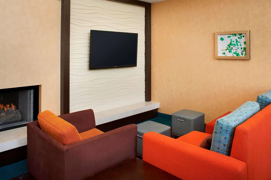Sonesta ES Suites Chicago Waukegan Gurnee hotel detail image 2