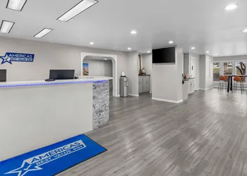 Americas Best Value Inn Austin University hotel thumbnail 3