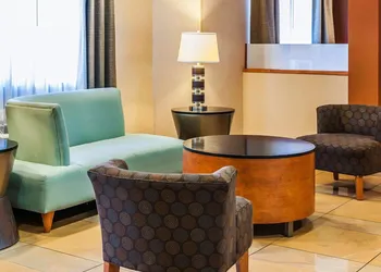 Comfort Inn Avon-Indianapolis West hotel thumbnail 4