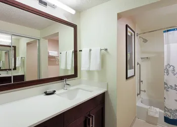 Residence Inn® by Marriott® Fort Lauderdale City of Plantation hotel thumbnail 6