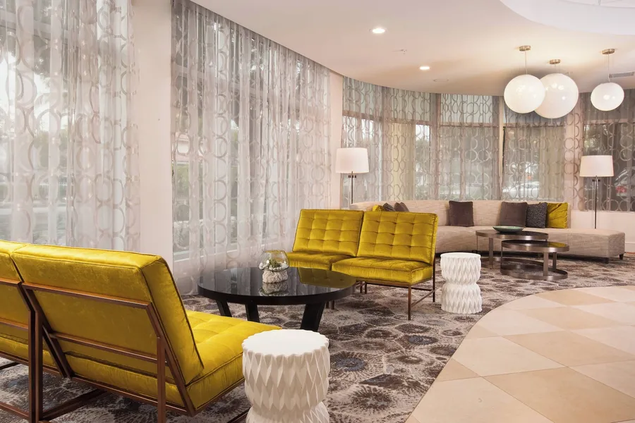 Courtyard Miami in Coral Gables by Marriott hotel detail image 2
