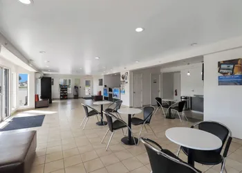 Motel 6 Bryan, TX - University Area hotel thumbnail 6