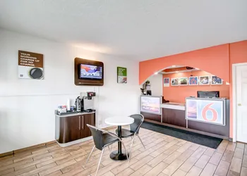 Motel 6 Somerset, KY hotel thumbnail 2