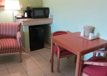 Inn at The Waterpark hotel thumbnail 6