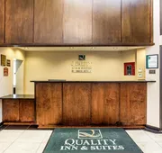 Quality Inn & Suites Coliseum hotel detail image 4