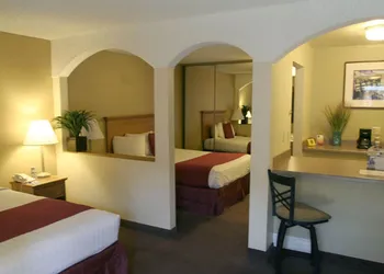 Mardi Gras Hotel & Casino hotel thumbnail 3