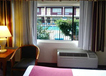 Mardi Gras Hotel & Casino hotel thumbnail 5