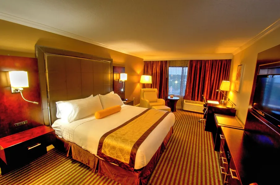 Holiday Inn Orlando East - UCF Area by IHG hotel detail image 2