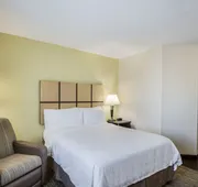 Candlewood Suites Virginia Beach Town Center by IHG hotel detail image 3