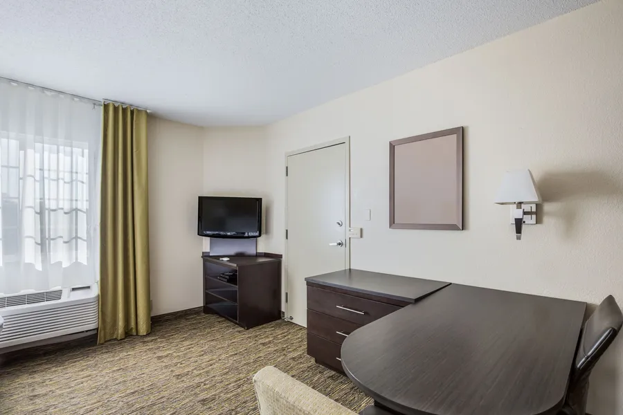 Candlewood Suites Virginia Beach Town Center by IHG hotel detail image 6