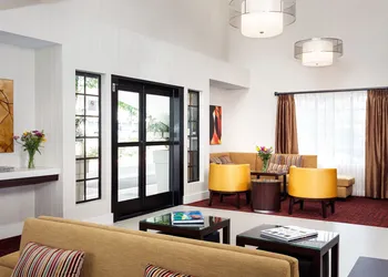 Holiday Inn Express Simi Valley by IHG hotel thumbnail 3