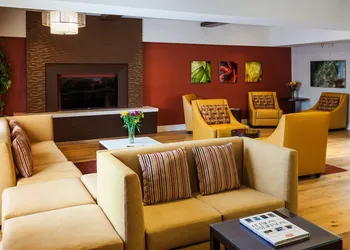 Holiday Inn Express Simi Valley by IHG hotel thumbnail 4