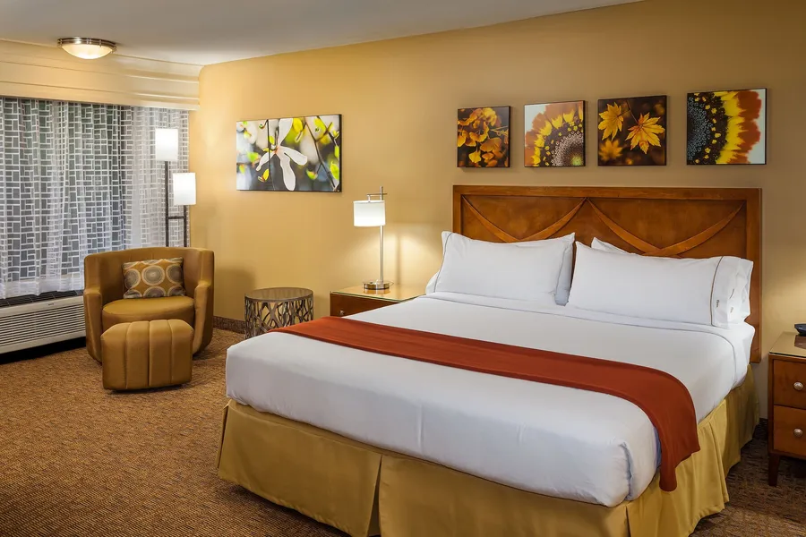 Holiday Inn Express Simi Valley by IHG hotel detail image 6