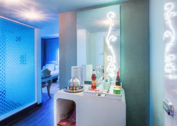 Dream South Beach, by Hyatt hotel thumbnail 6