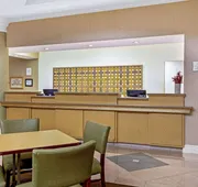 La Quinta Inn & Suites by Wyndham Winston-Salem hotel detail image 4