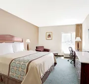 Days Inn by Wyndham Newport News City Center Oyster Point hotel detail image 3