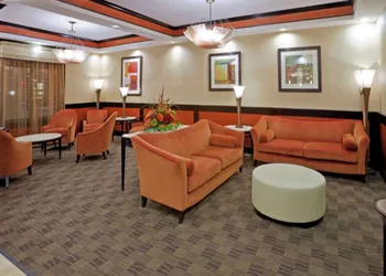 Comfort Inn & Suites Dallas Medical - Market Center hotel thumbnail 3