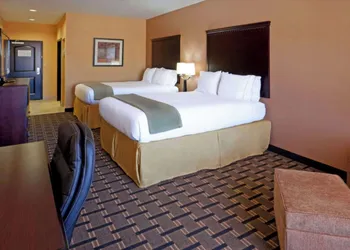 Comfort Inn & Suites Dallas Medical - Market Center hotel thumbnail 7