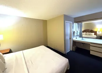 Homegate Studios & Suites San Antonio Medical Center hotel thumbnail 7