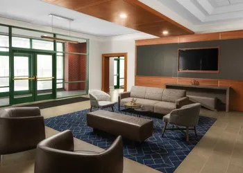 Courtyard by Marriott Chicago at Medical District/UIC hotel thumbnail 2