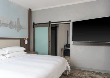 Courtyard by Marriott Chicago at Medical District/UIC hotel thumbnail 8