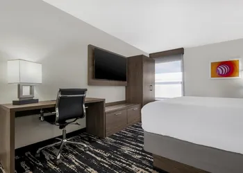 Best Western Plus Gilbert/Mesa hotel thumbnail 3