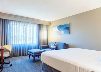 Courtyard by Marriott Biloxi North/D'Iberville hotel thumbnail 7