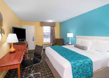 Howard Johnson by Wyndham Dalton hotel thumbnail 4