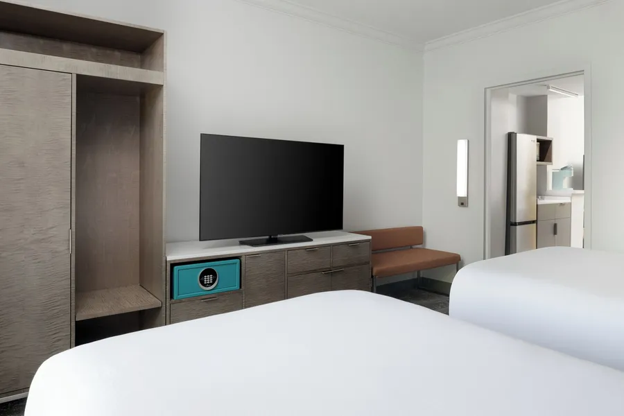 Hilton Boca Raton Suites hotel detail image 2