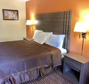 Econo Lodge Inn & Suites Mckinney - Plano North hotel detail image 7