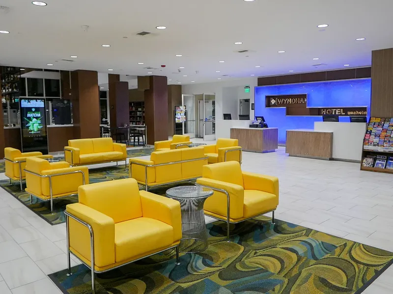 Wyndham Anaheim hotel detail image 6