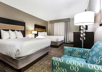 La Quinta Inn & Suites by Wyndham San Diego Mission Bay hotel thumbnail 6