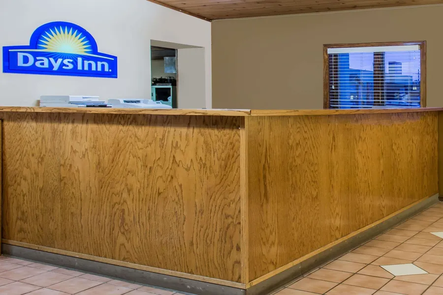 Days Inn by Wyndham West Allis/Milwaukee hotel detail image 2