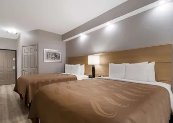Quality Inn Goldsboro hotel thumbnail 5