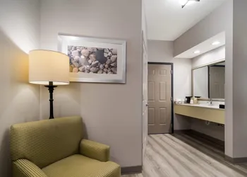 Quality Inn Goldsboro hotel thumbnail 7