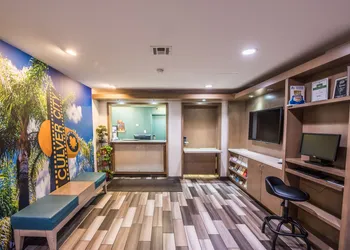 Travelodge by Wyndham Culver City hotel thumbnail 4