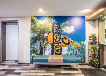 Travelodge by Wyndham Culver City hotel thumbnail 5