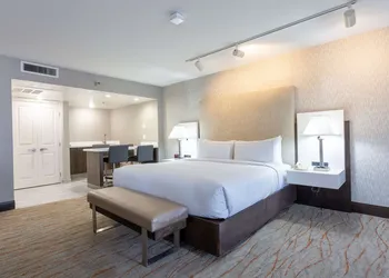 DoubleTree by Hilton Dallas - Richardson hotel thumbnail 6