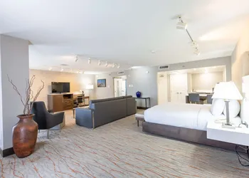 DoubleTree by Hilton Dallas - Richardson hotel thumbnail 7