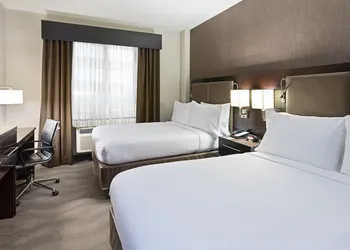 Holiday Inn NYC - Lower East Side by IHG hotel thumbnail 4