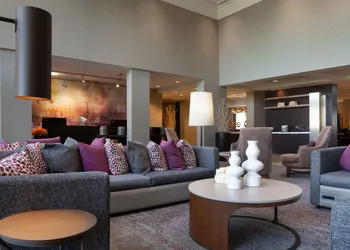 Courtyard by Marriott Oakland Airport hotel thumbnail 4