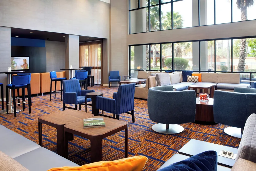 Courtyard by Marriott Oakland Airport hotel detail image 6