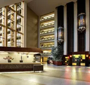Hilton Bellevue hotel detail image 3