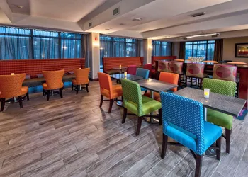 Hampton Inn Orlando-Maingate South hotel thumbnail 2