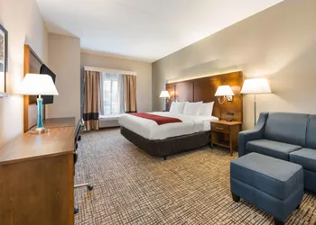 Comfort Inn Grove City - Columbus South hotel thumbnail 4